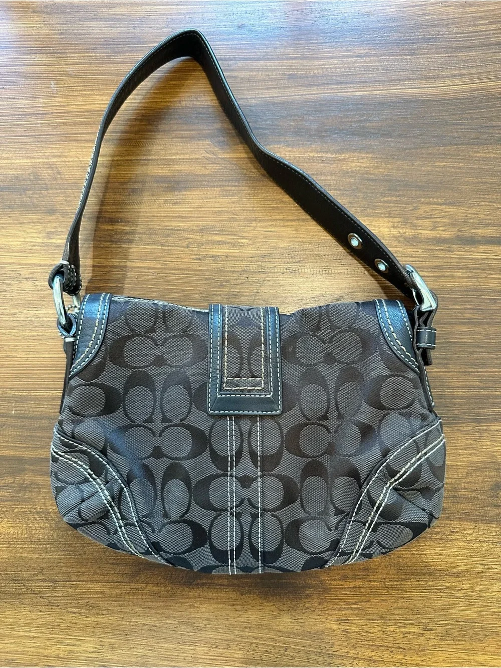 Y2K Coach Chocolate Soho Signature Canvas Shoulder Bag - Picture 6 of 15